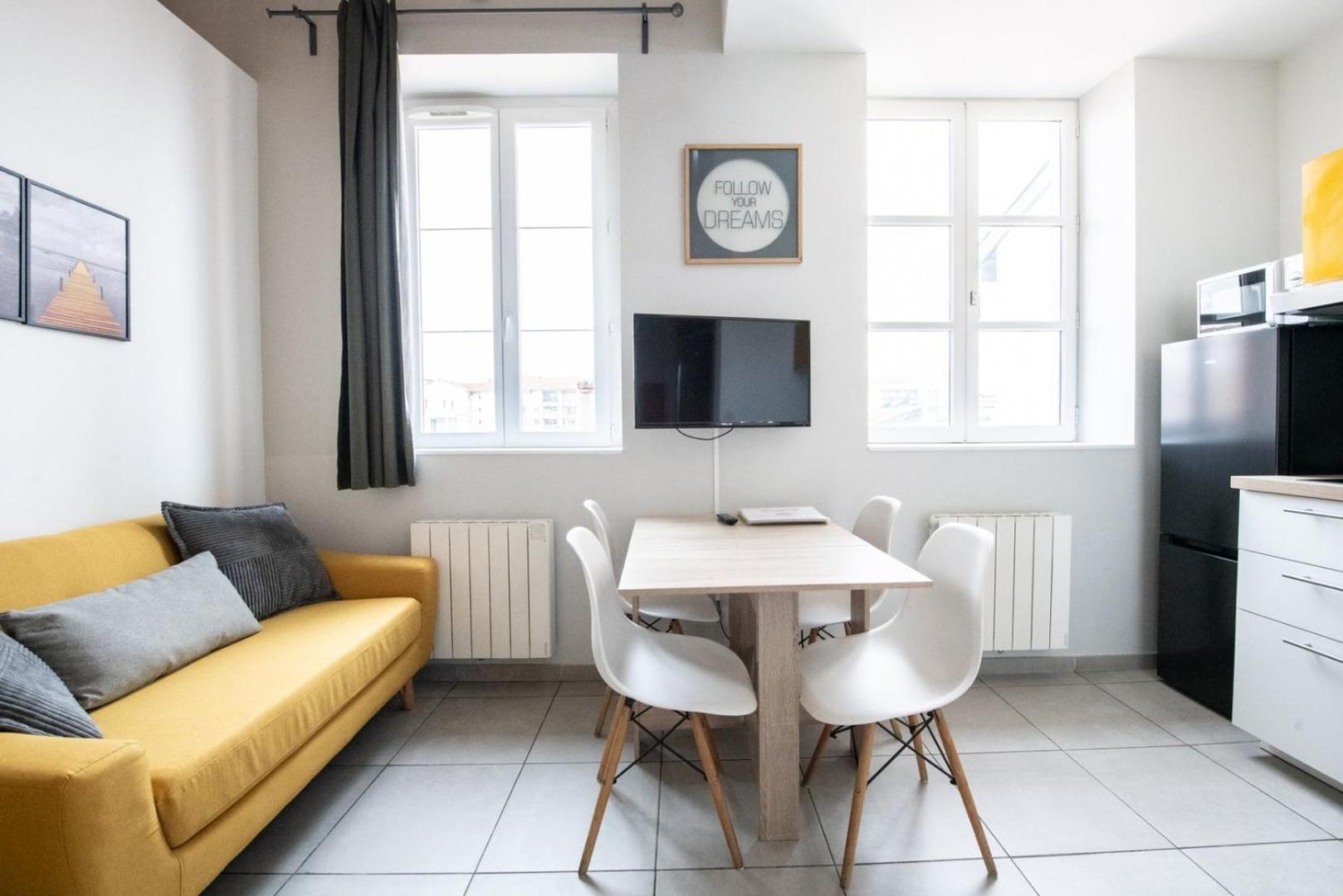Duplex Scandinave A Cosy Et Calme - Lyon Part-Dieu Ngoại thất bức ảnh